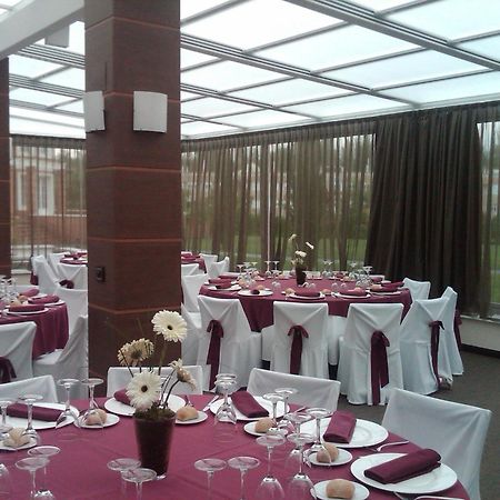 Hotel Exe Zarzuela Park Madrid Exterior foto