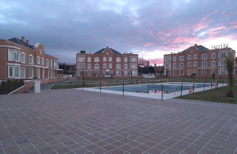 Hotel Exe Zarzuela Park Madrid Exterior foto