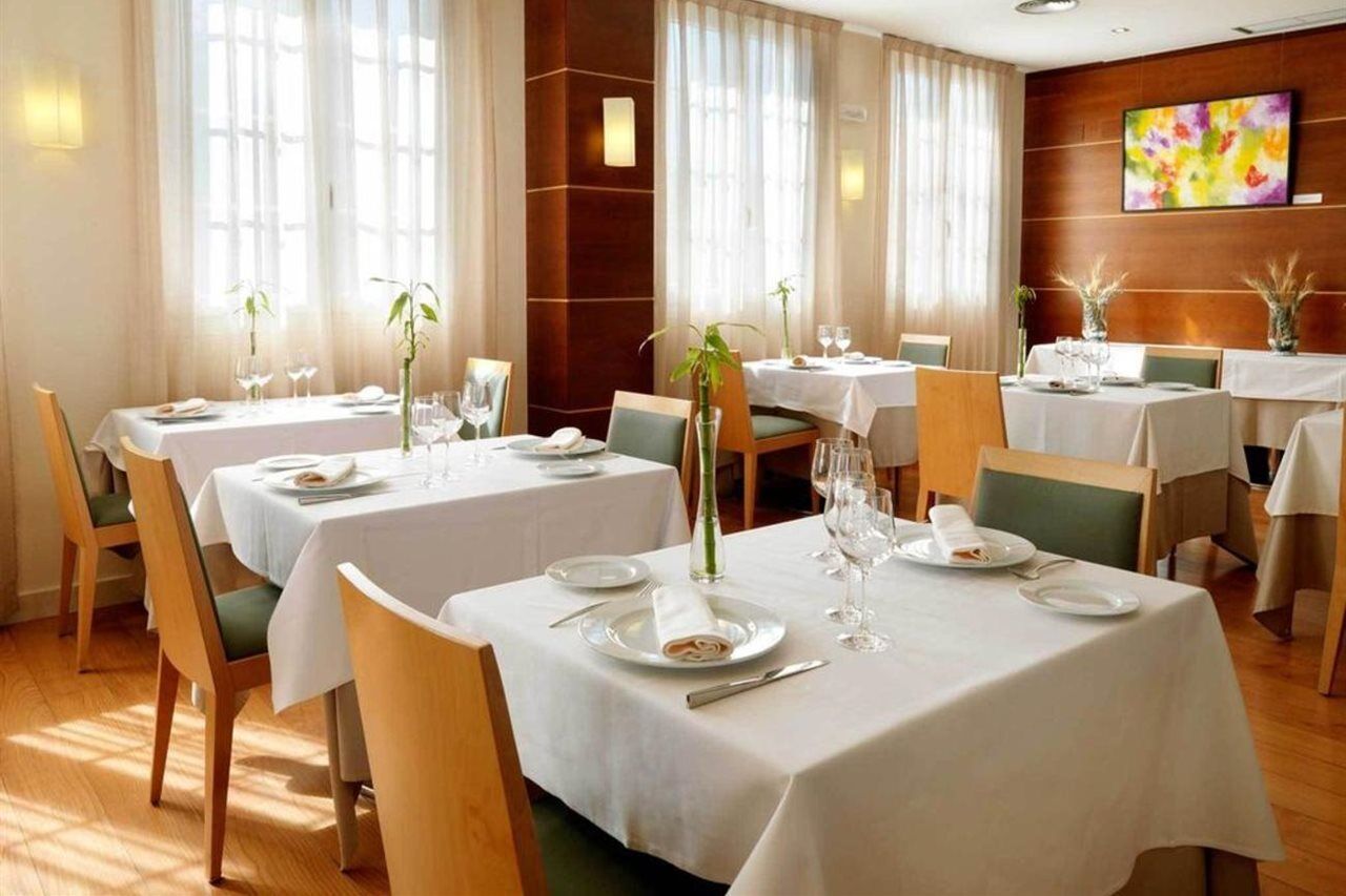 Hotel Exe Zarzuela Park Madrid Exterior foto
